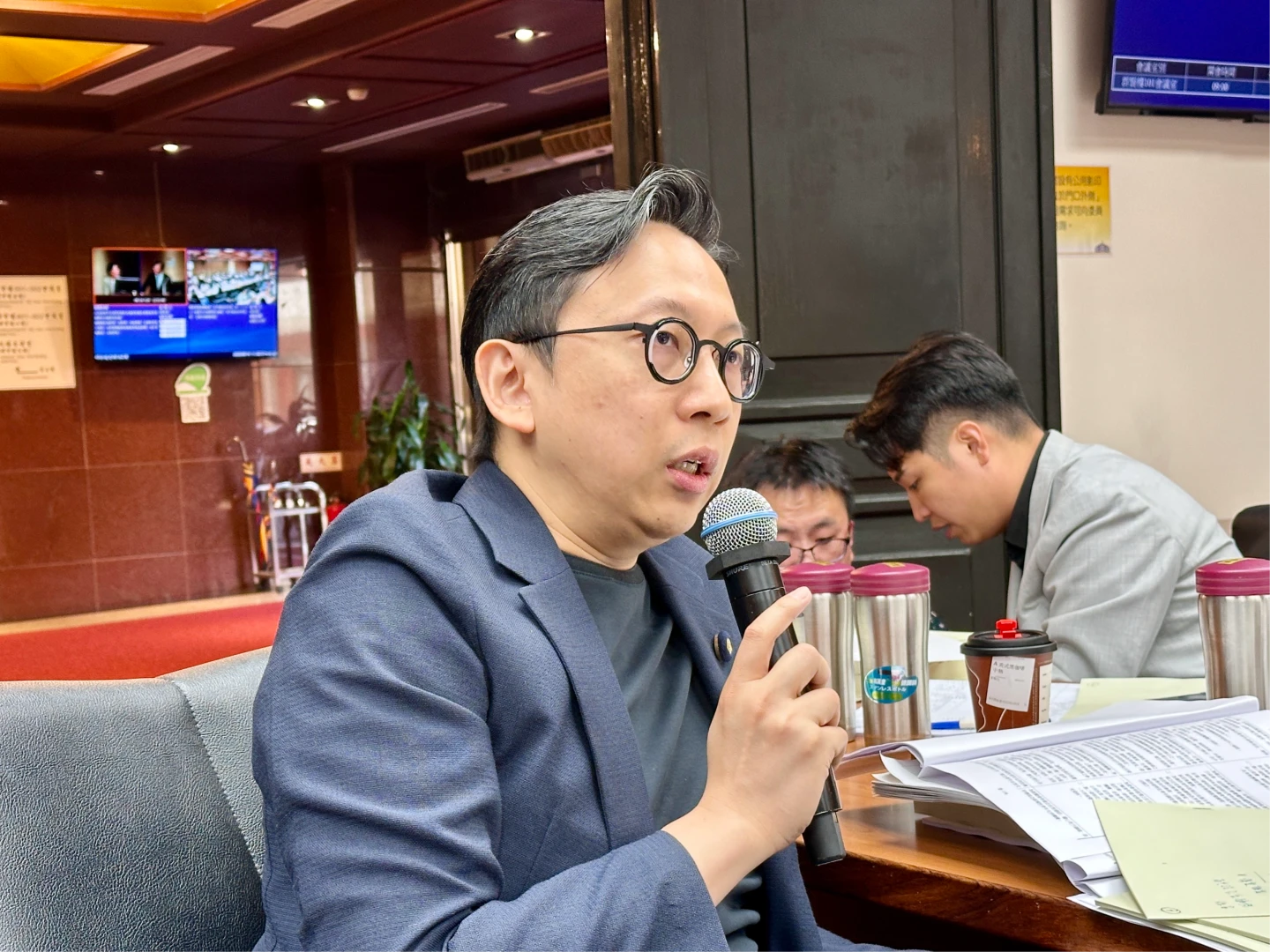 葛如鈞表態,支持18歲公民權納入「青年基本法」。王良博攝