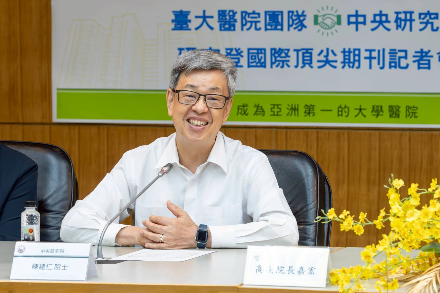 兩項B肝研究運用台大醫院副院長高嘉宏和中研院院士陳建仁主導兩大世代長期追蹤資料。台大醫院提供