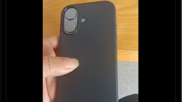 iPhone 17 液態矽膠手機殼。取自Majin Bu X帳號影片
