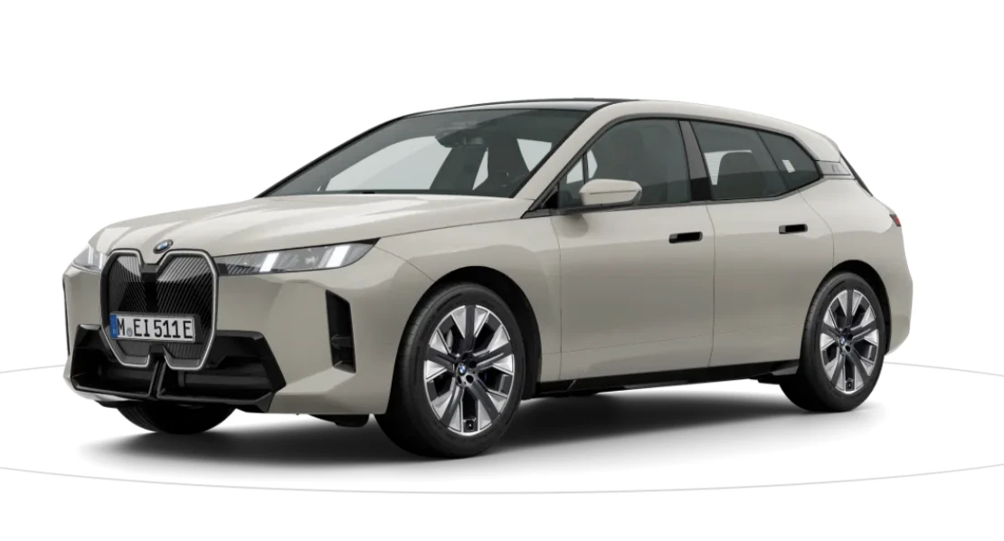 圖為BMW iX純電休旅車。取自BMW台灣官網