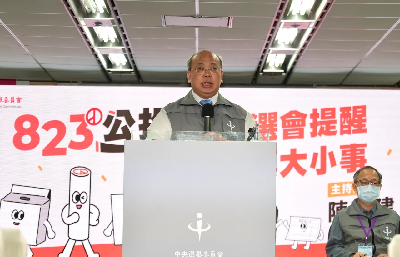 中選會副主委陳朝建。梁建裕攝