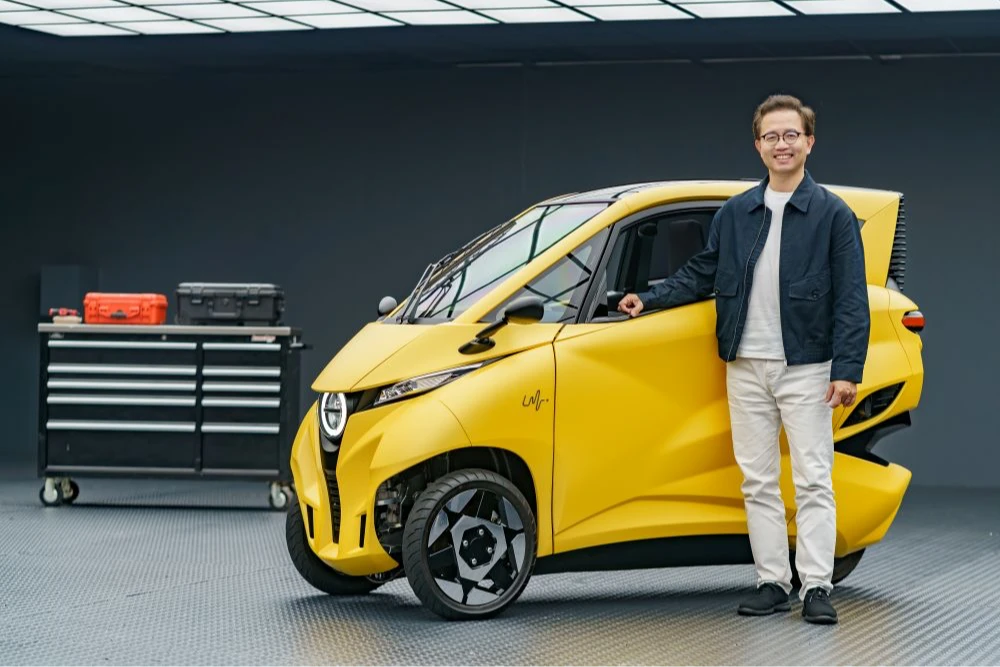 Lean Mobility執行長谷中壯弘展示自家產品。取自FB@Lean Mobility