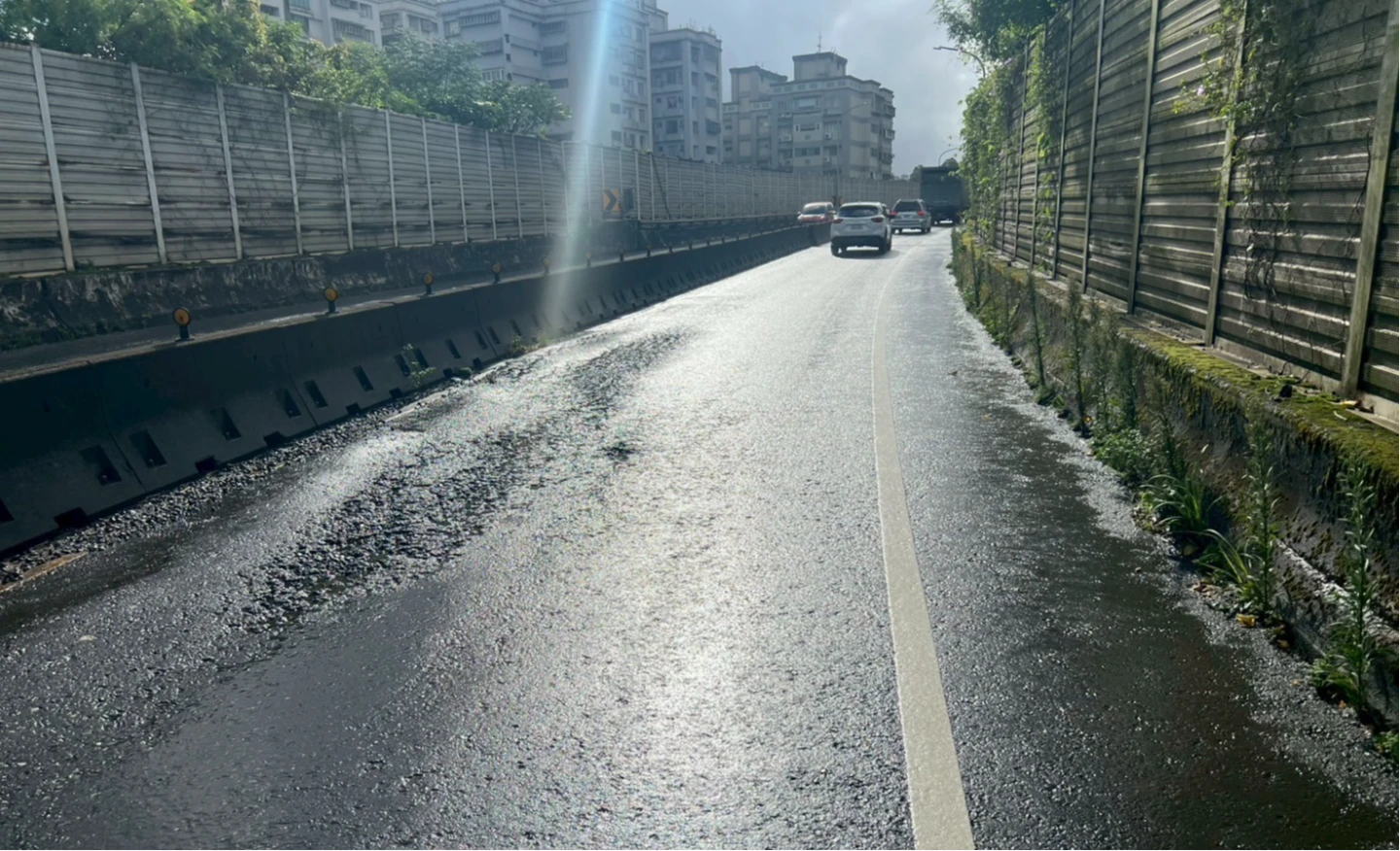 汐止貨櫃車聯絡道明天晚上封閉施工。新北養工處提供