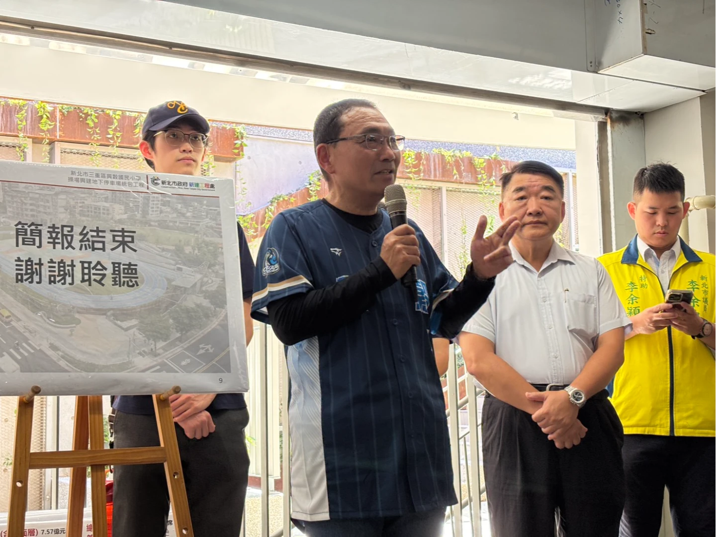 對於盧秀燕表態不選國民黨主席,侯友宜說,尊重個人意願最重要。新北市工務局提供