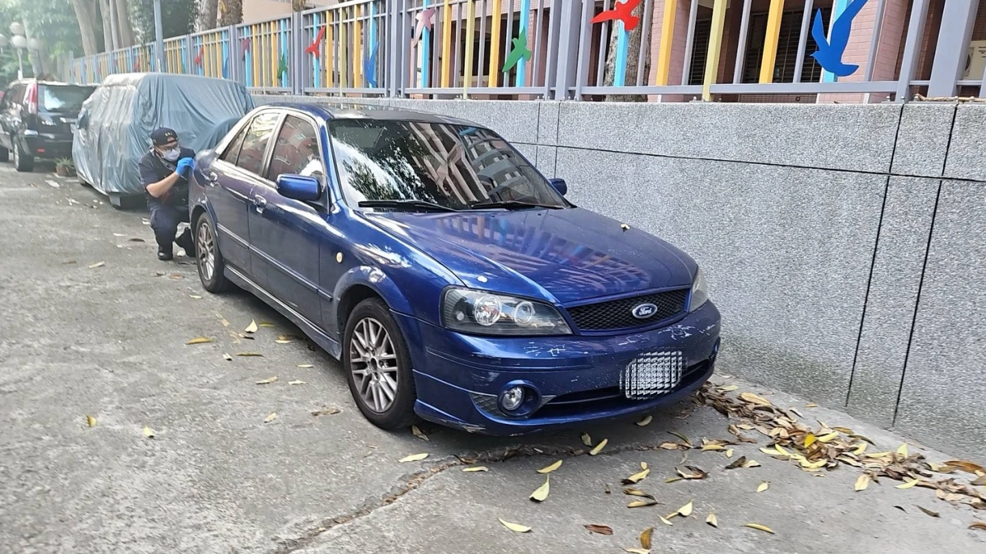 嫌疑人犯案後將車棄置在樹林東榮街一帶。翻攝畫面