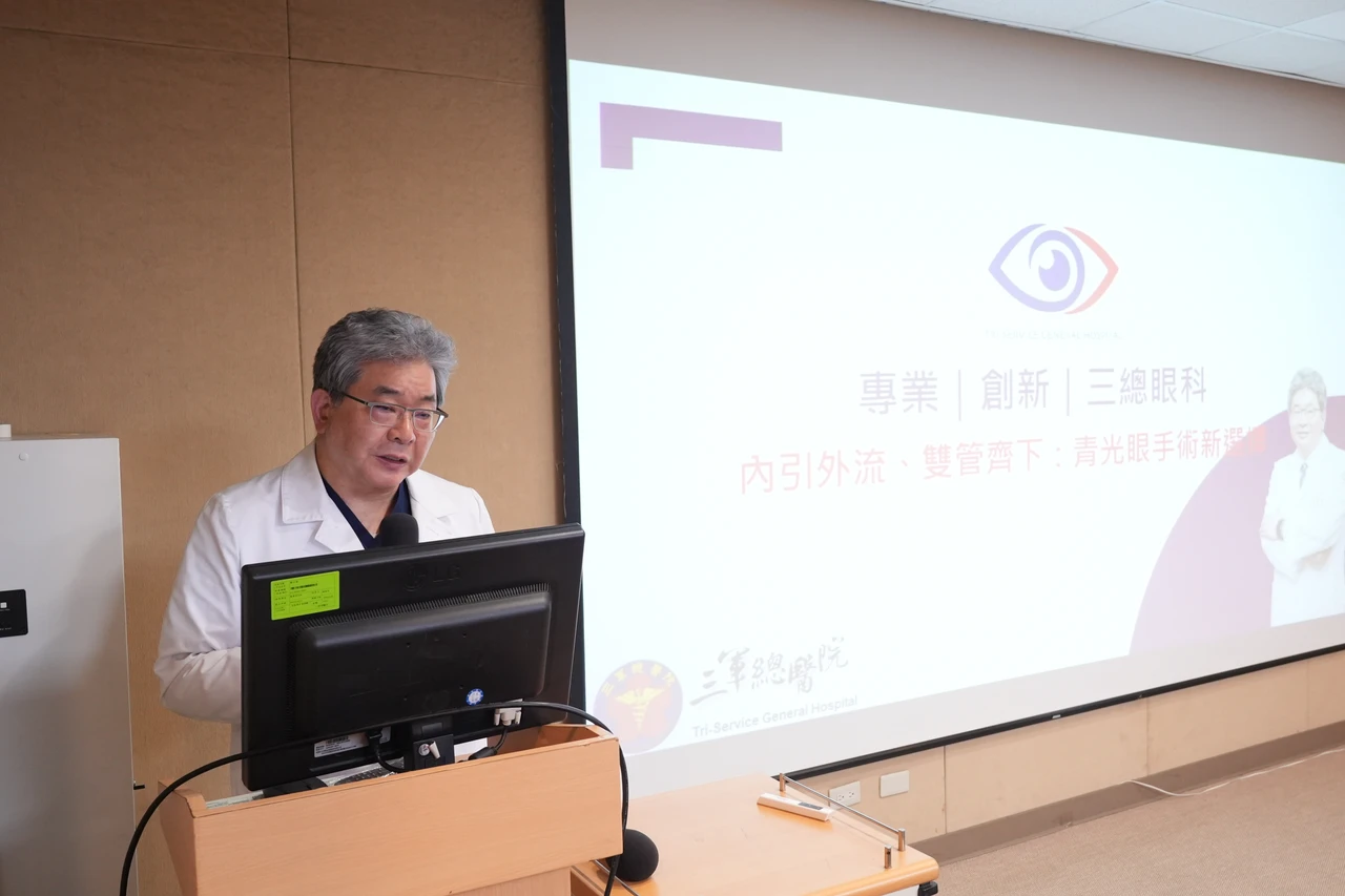 眼科權威呂大文指出,青光眼若缺乏有效治療可能完全失明。葉志明攝