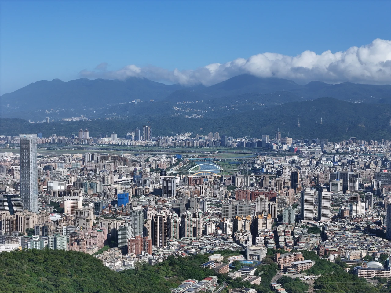 央行指銀行對建商授信風險可控。葉志明攝