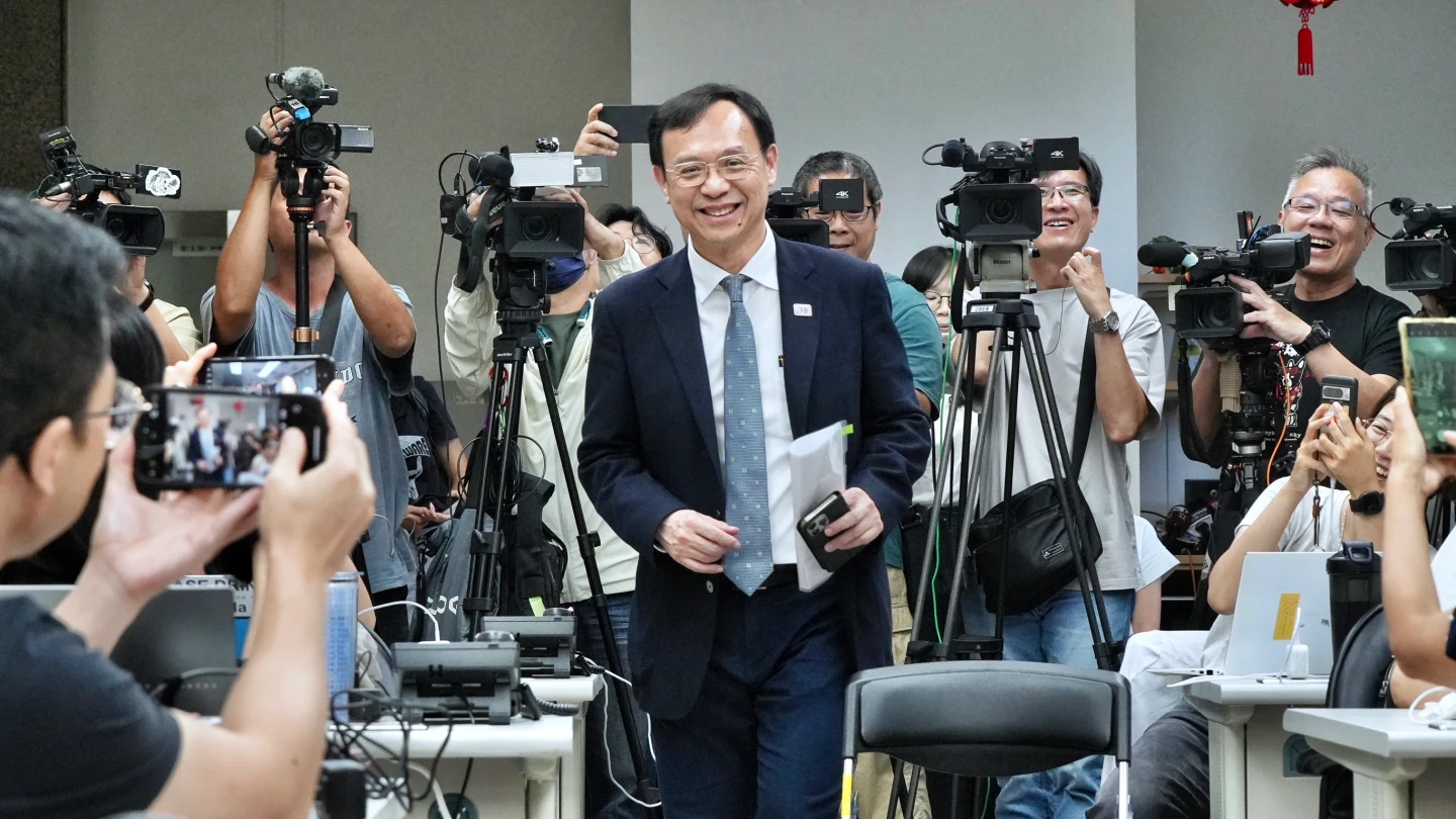 準衛福部長石崇良上任後將優先處理急診長期壅塞問題。林林攝
