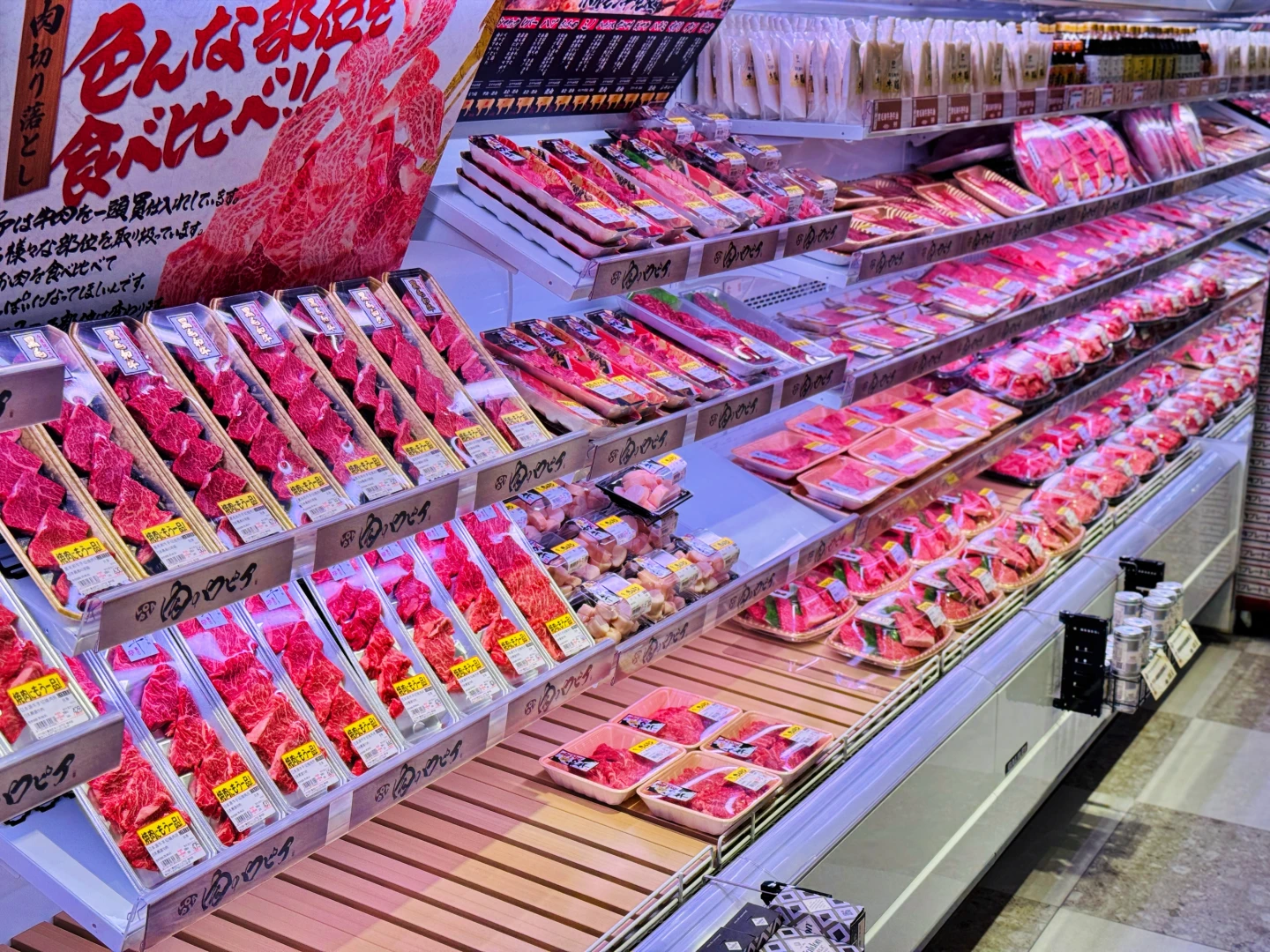 日本牛肉新鮮直送。王志弘攝