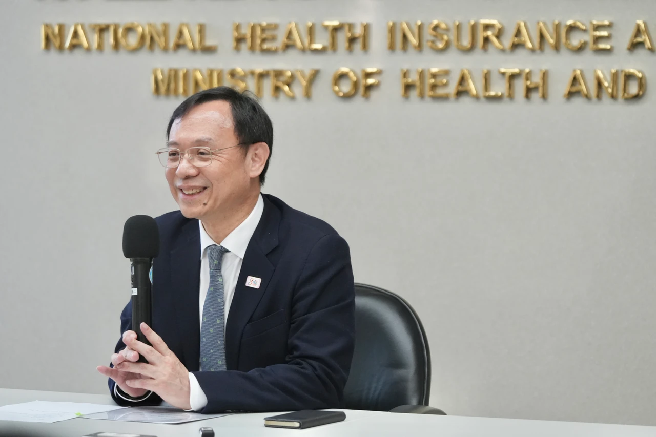 台大醫院長余忠仁笑說,準衛福部長石崇良(圖)不管再累都會講笑話,非常厲害。林林攝