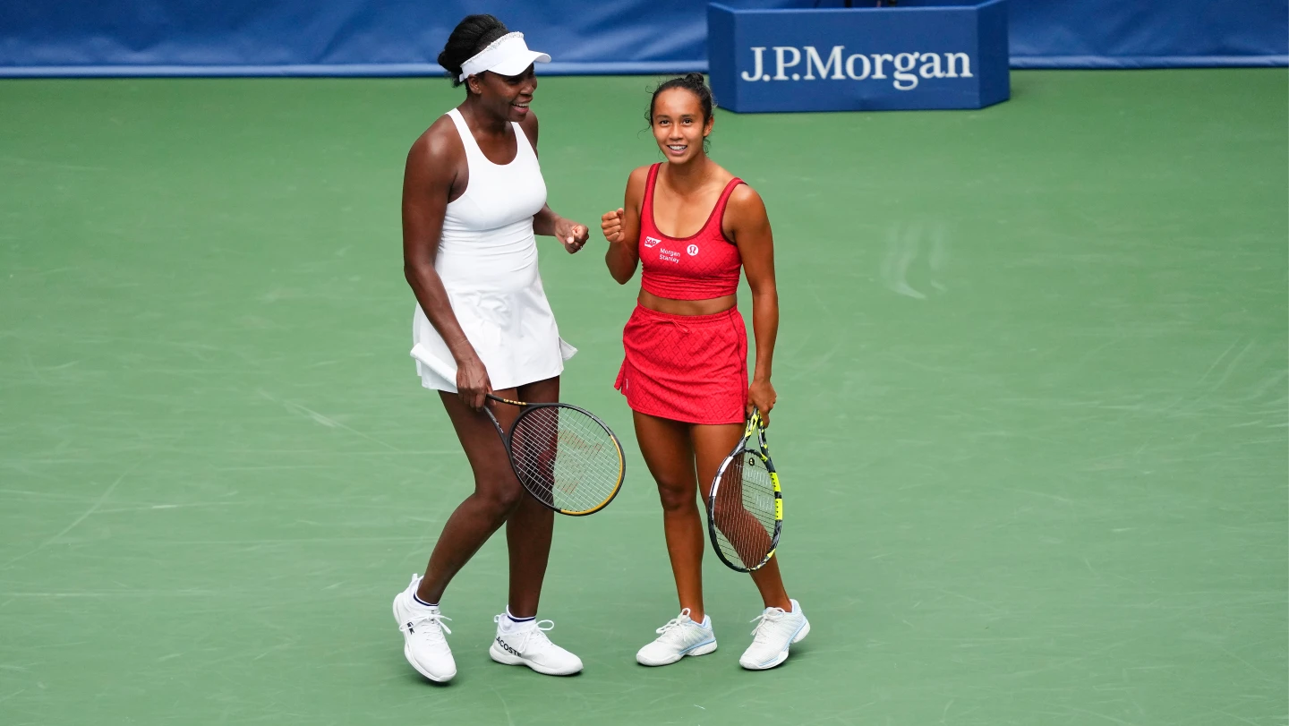 美國網壇傳奇大威廉絲(Venus Williams)與22歲加拿大搭檔費南德茲(Leylah Fernandez)在美網女雙首輪勝出。美聯社