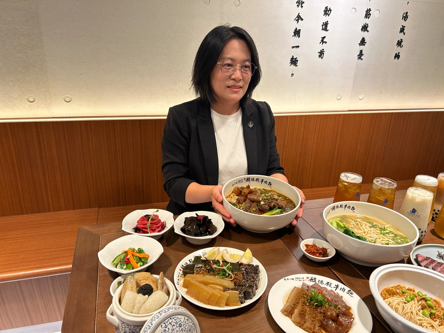 築間餐飲總經理周秀花。林巧雁攝