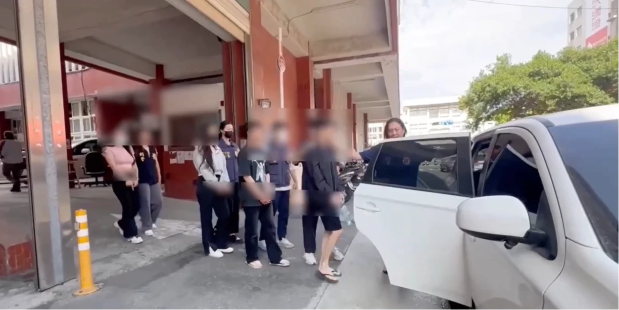 檢警5月攻堅搜索蔡政宜洗錢機房,逮捕多名共犯。翻攝畫面