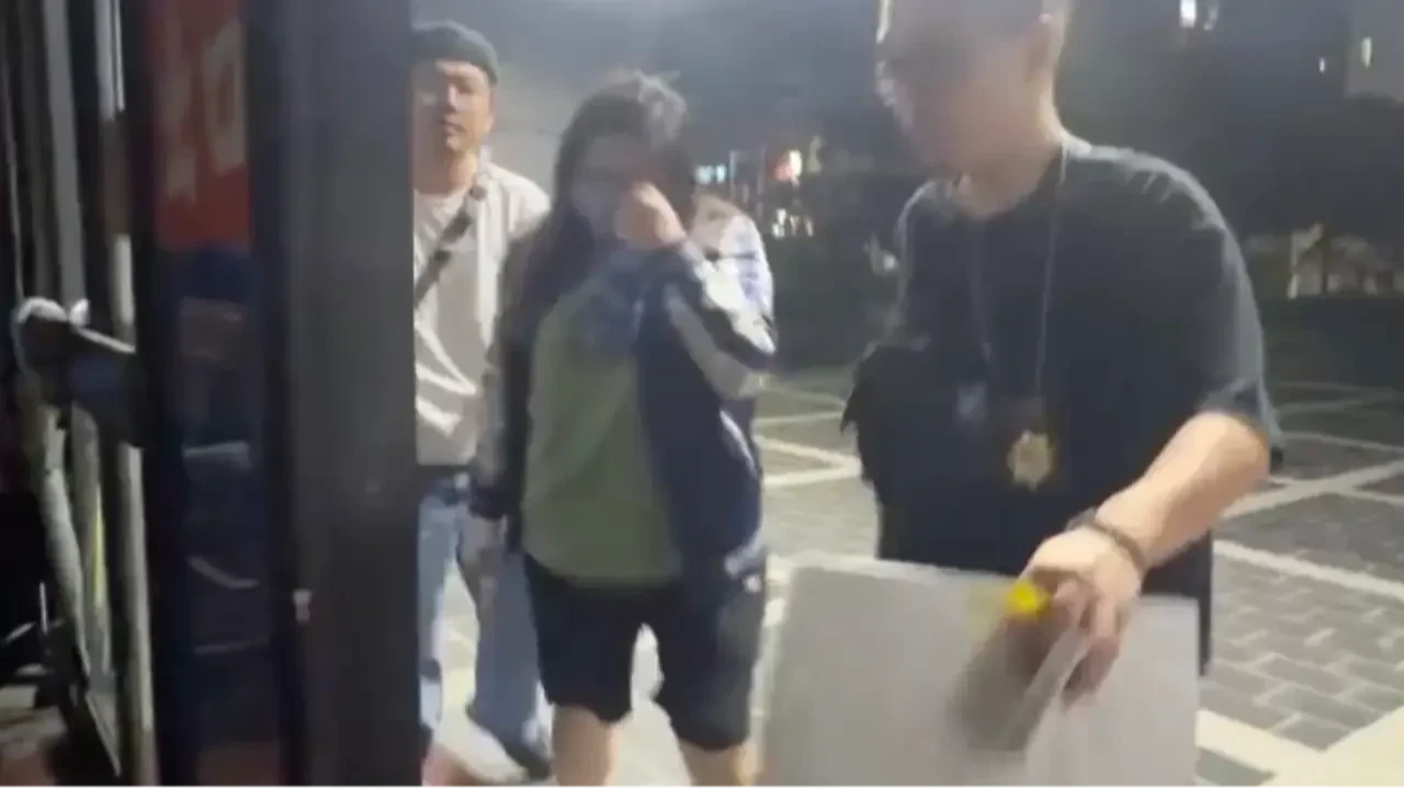 李女原本被諭令15萬元交保,經拘提到案後,因涉嫌重大裁定羈押禁見。民眾提供