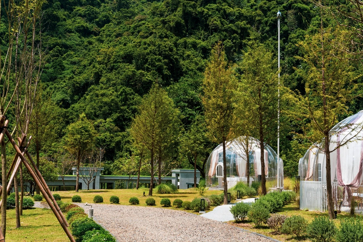 「蘇卡利‧漫活」全館僅有5間獨棟Villa,每間皆擁有獨立景觀與湯池。易遊網提供