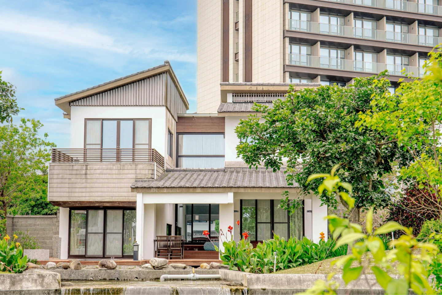 入住Villa想獨立大空間,並擁有專屬庭院享受靜謐時光。宜蘭綠舞提供
