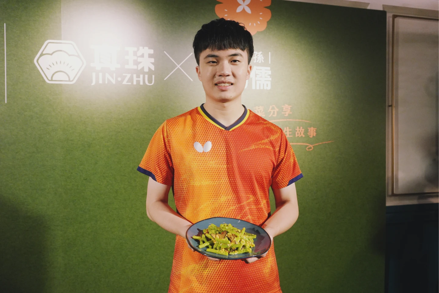 林昀儒要求將四季豆與金沙結合,創造出少見的金沙四季豆料理。陳卓邦攝