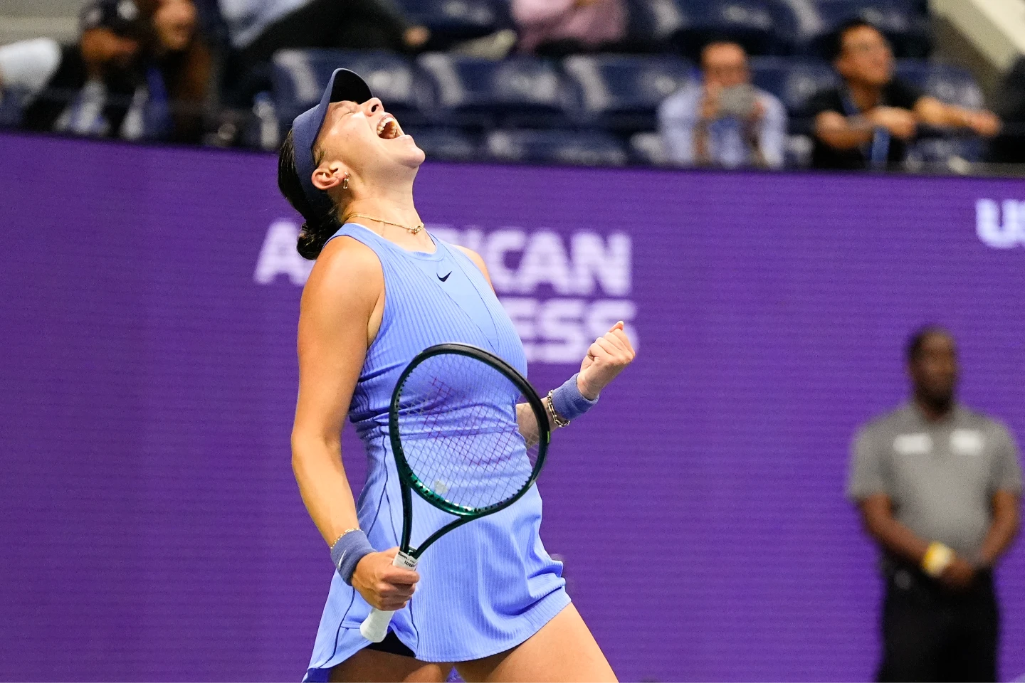 美國女將安妮西莫娃(Amanda Anisimova)生涯首闖美網女單決賽。美聯社