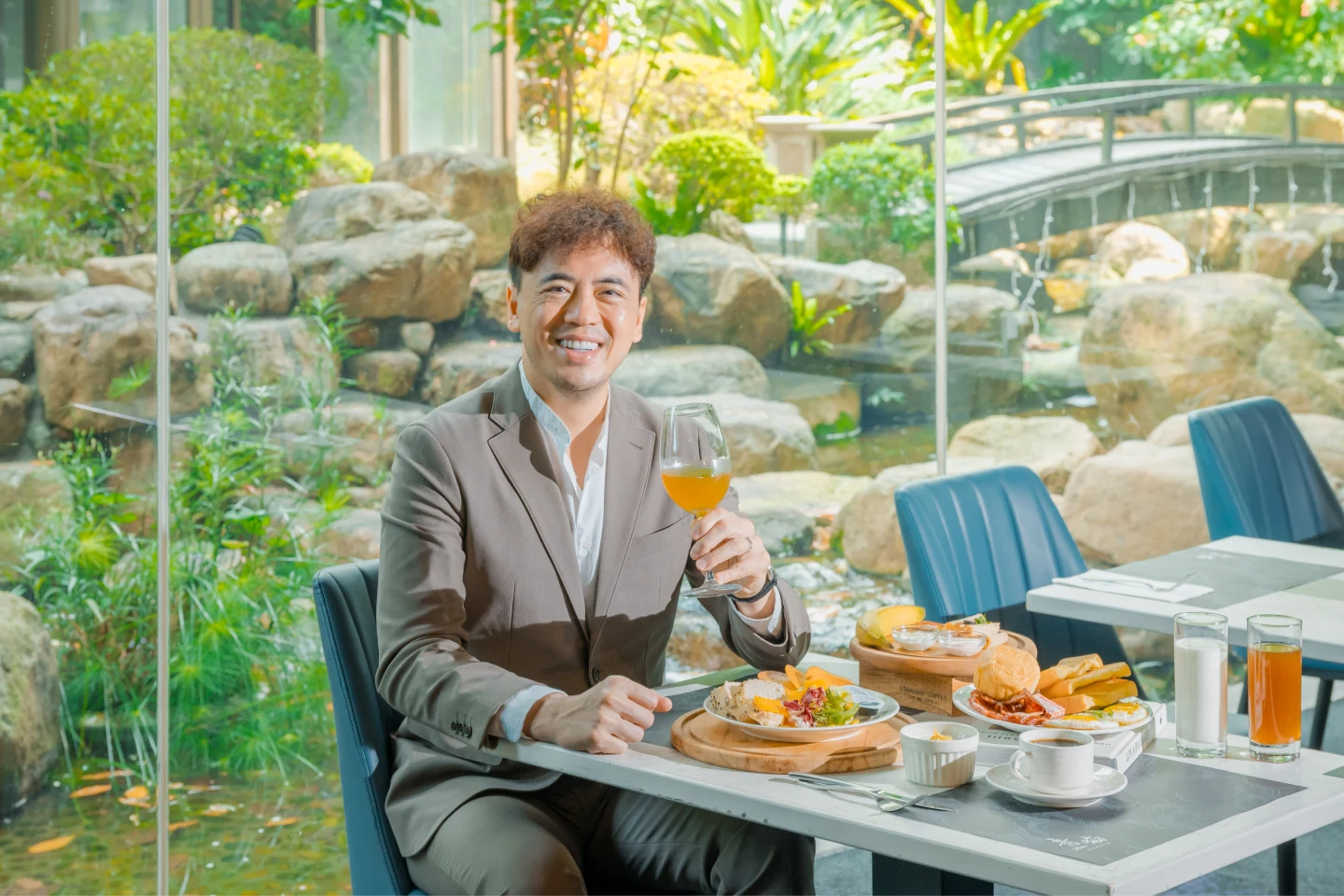 青焰自助餐進駐台北美麗信花園酒店。業者提供
