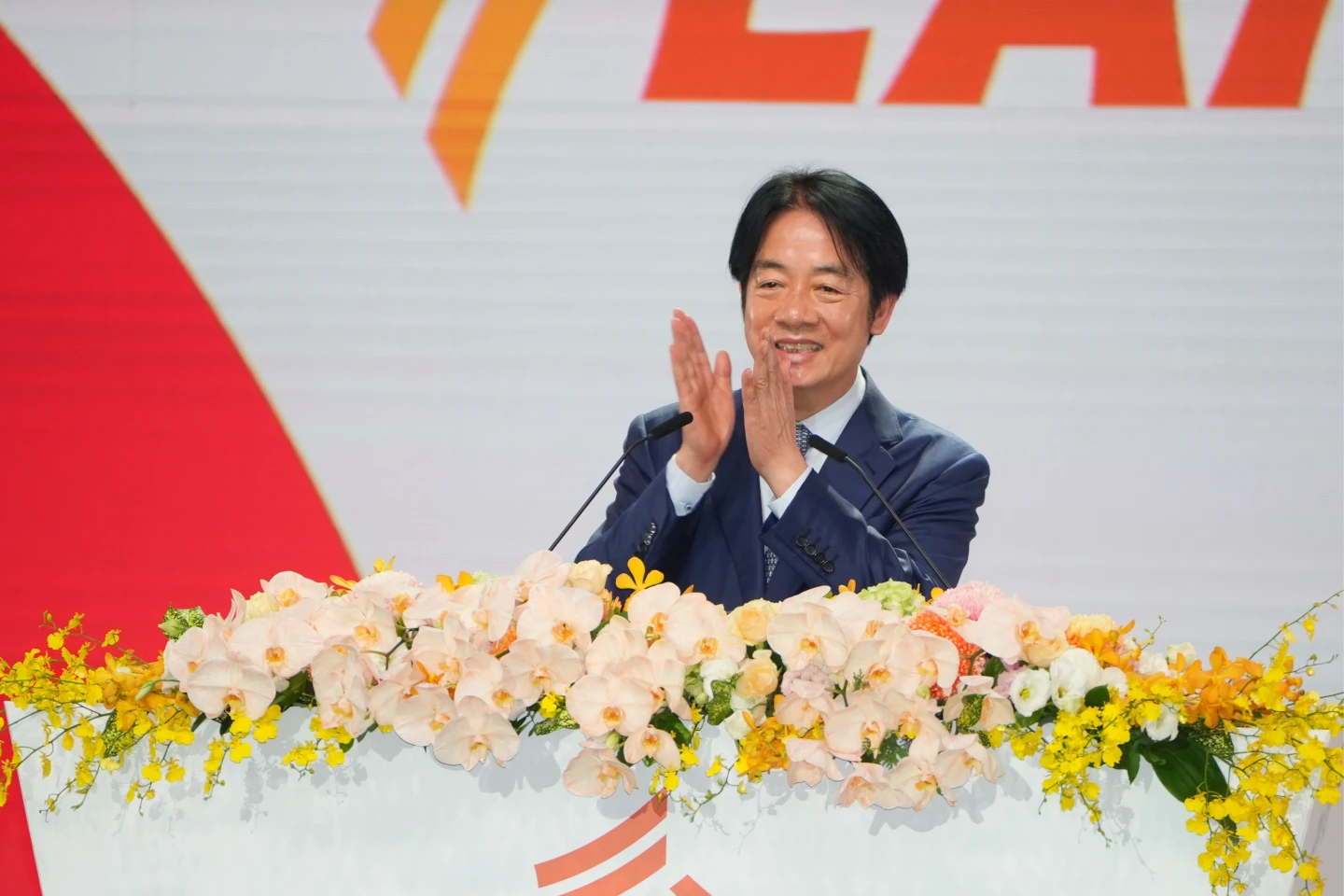 賴清德強調自己一定鼎力支持李洋部長。李柏毅攝
