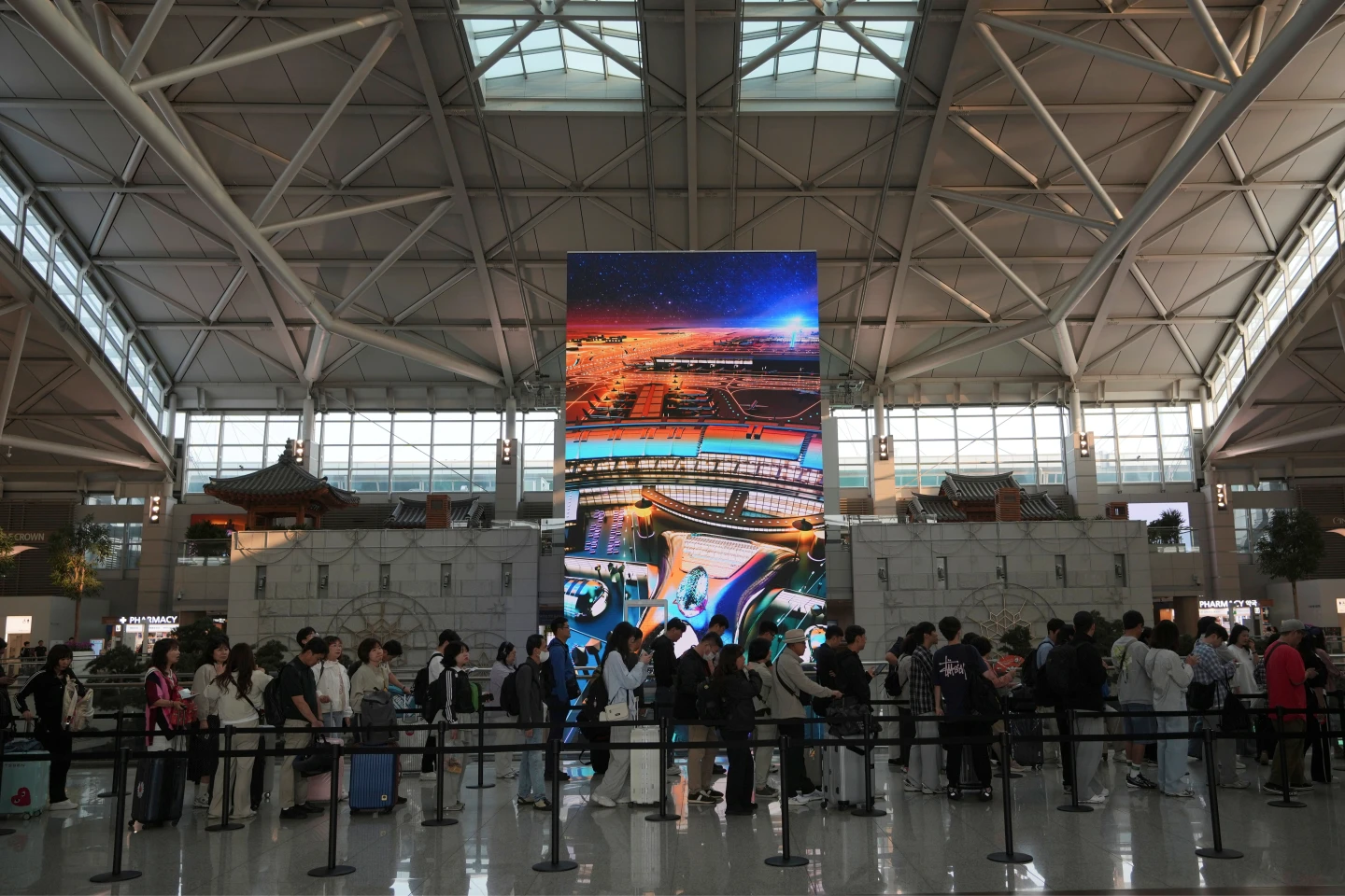 圖為南韓仁川國際機場出境大廳。美聯社