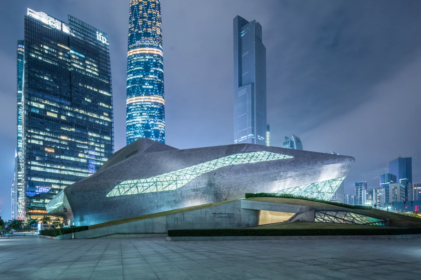 廣州大劇院夜景,資料照。法新社
