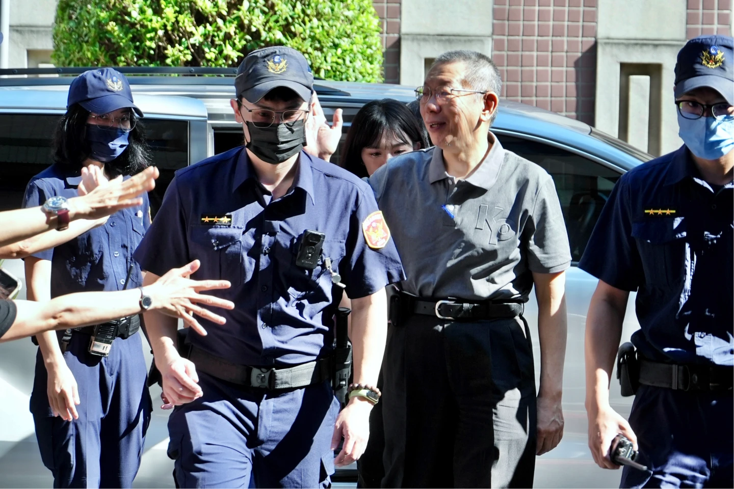 柯文哲上午現身台北地院重開羈押庭。林林攝