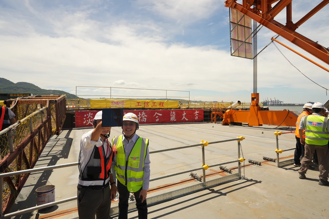 淡江大橋今舉行合龍典禮。陳卓邦攝
