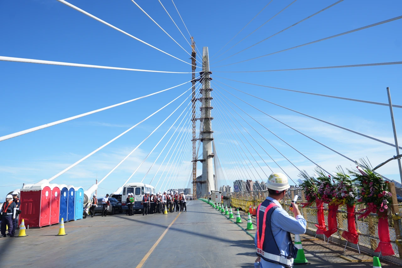 淡江大橋路跑報名秒殺！竟釀侯友宜摃中央不尊重　公路局已規劃5大活動