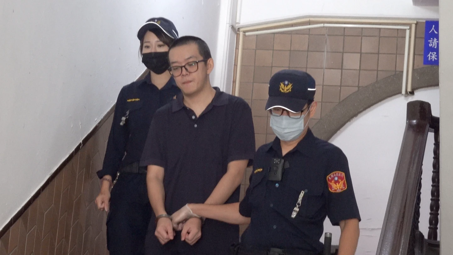 家暴慣犯黃明嵩今被提解到高院出庭。丁牧群攝