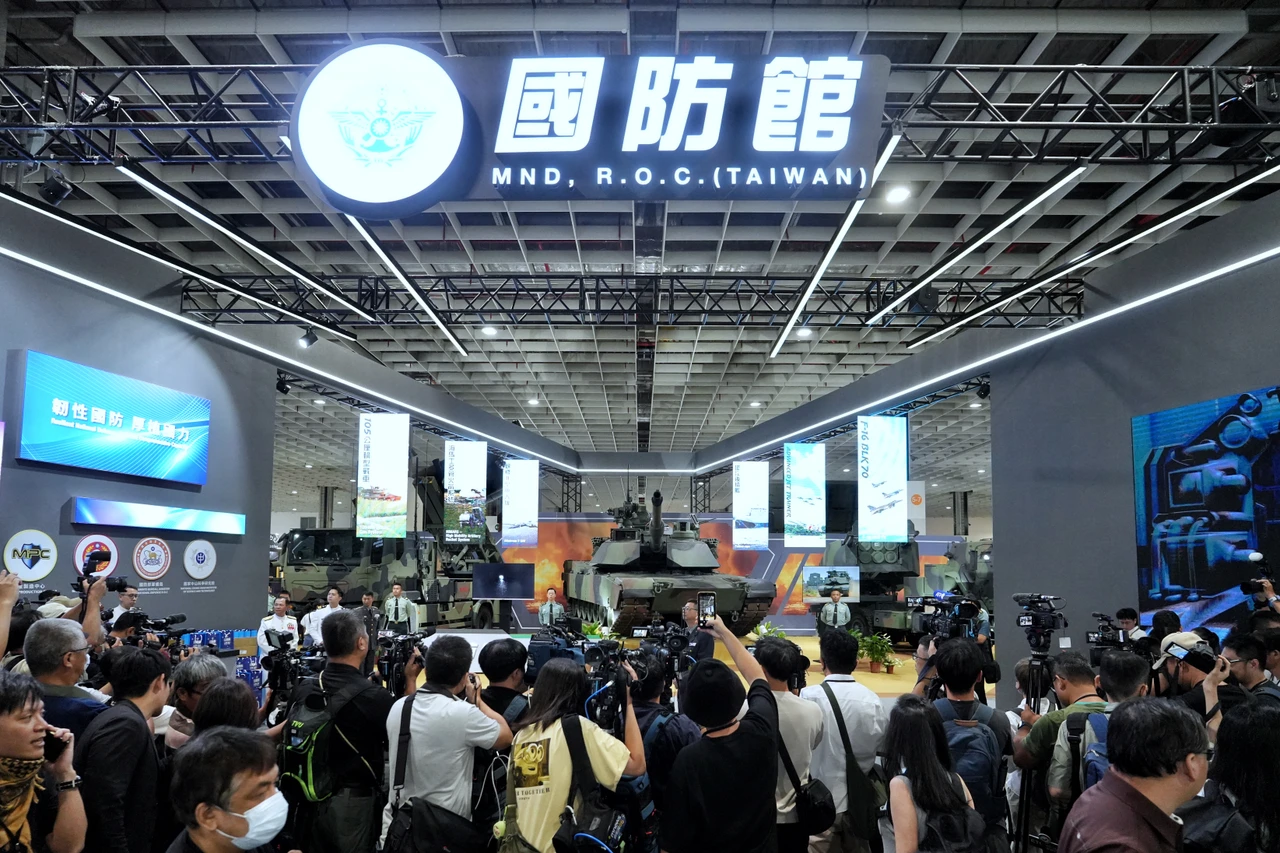 國防部今邀請媒體展前導覽。林林攝