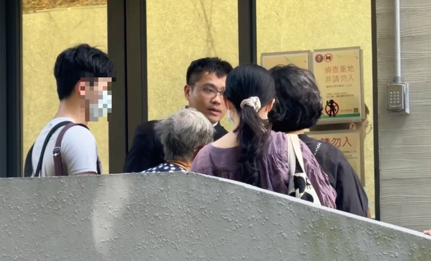 「陰莖增大術」喪命身分曝!丁斌煌:以為睡著了 死者母姐悲痛現身相驗
