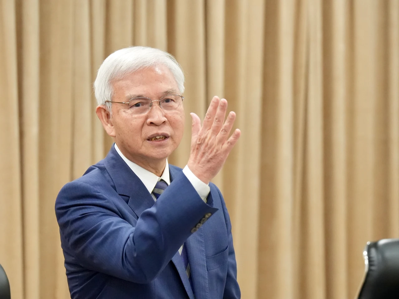 央行總裁楊金龍出席第3季理監事會會後記者會。梁建裕攝