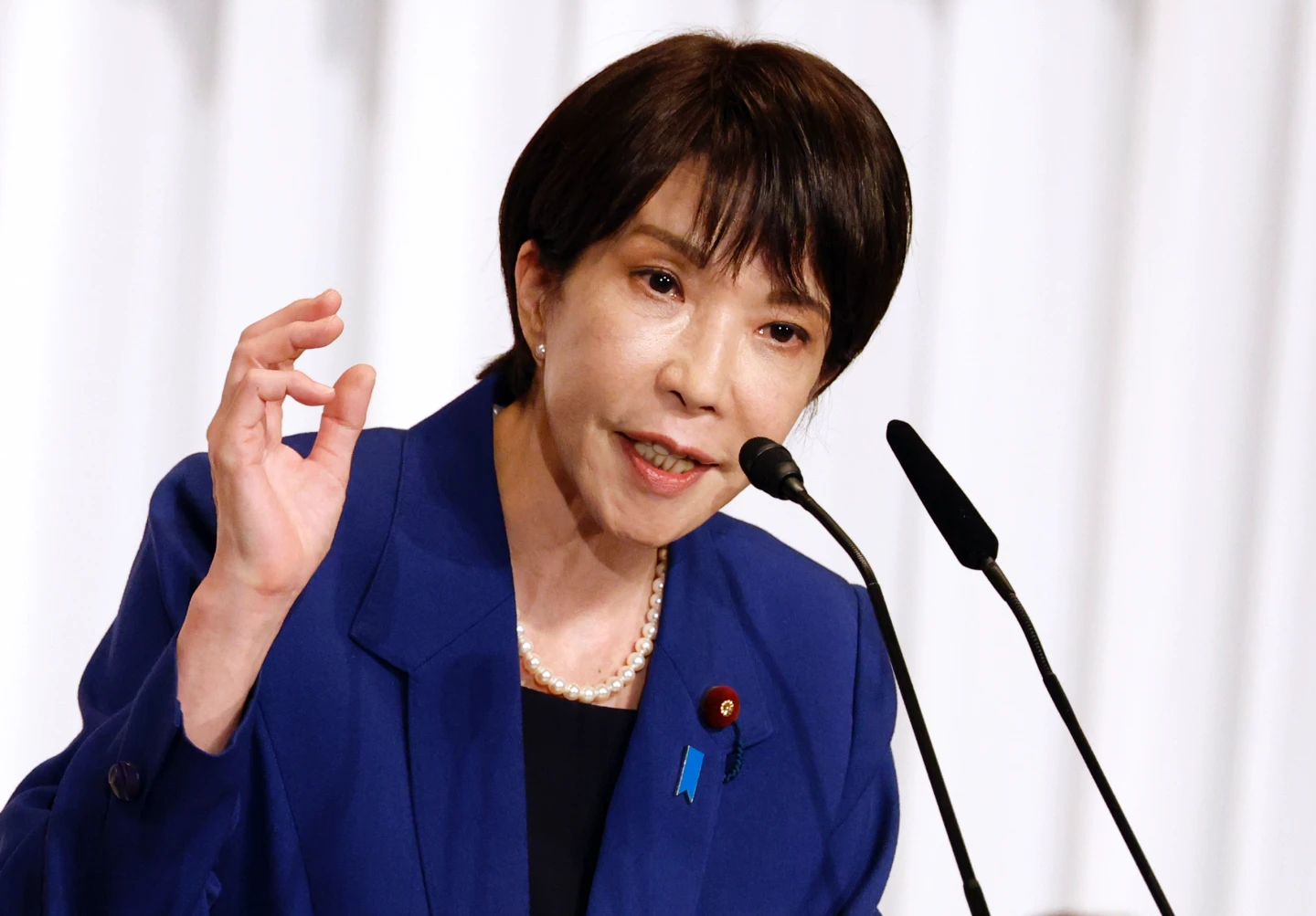 高市早苗9月22日在自民黨總裁選舉參選演說中,呼籲重視外國人傷害奈良鹿的問題。美聯社