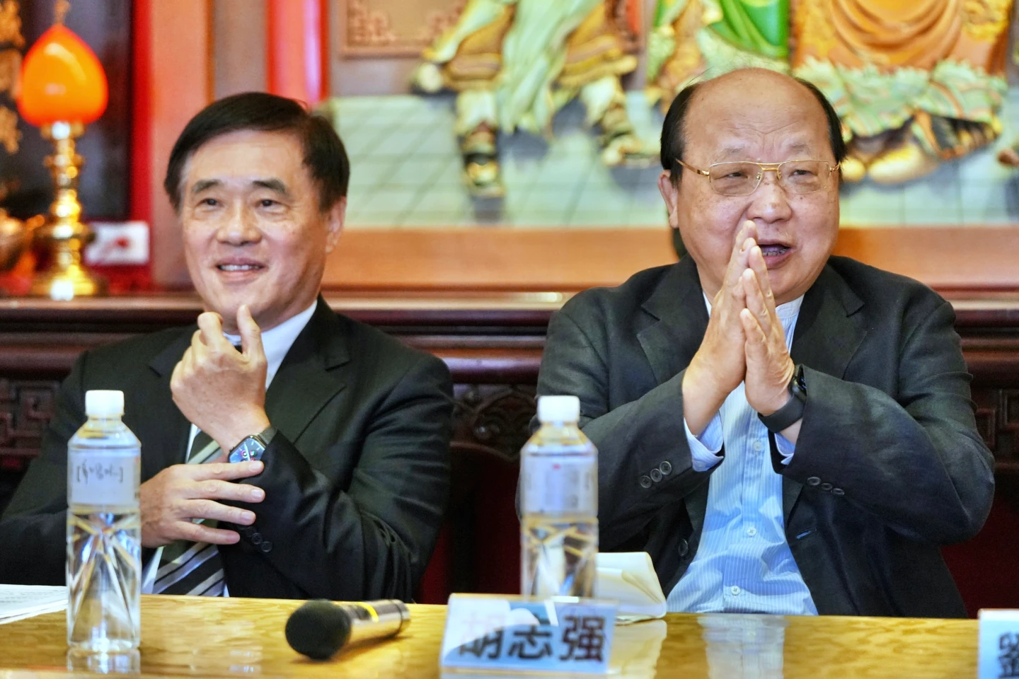 黨主席選舉開打!胡志強:郝龍斌是我心中的理想牌。林林攝
