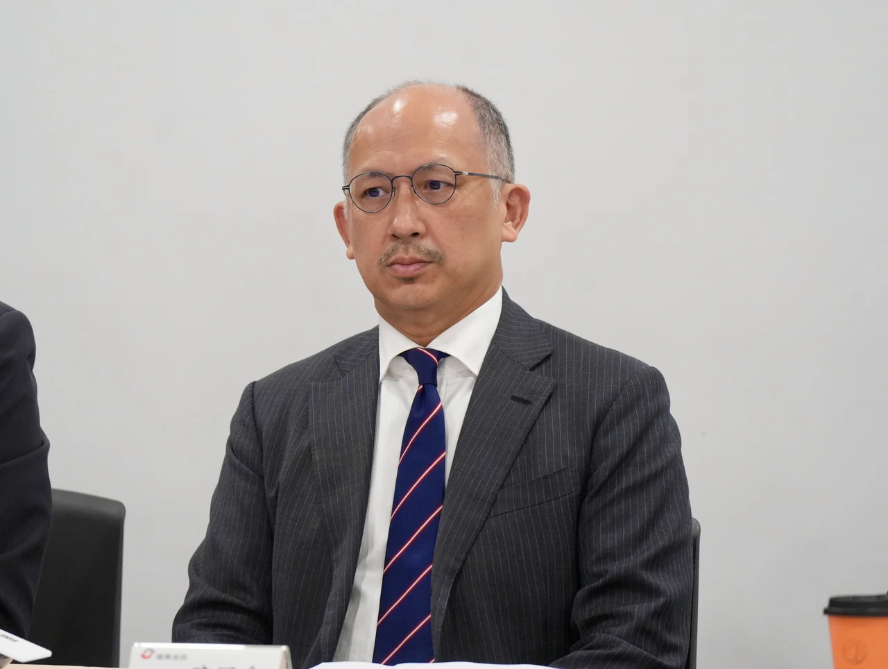 立委質疑最小金控國票金　為何需年薪2千萬副董？