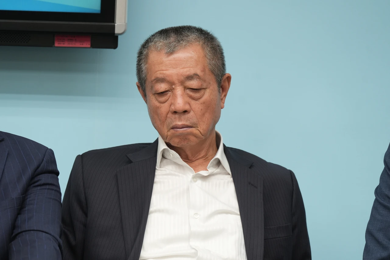 老鼠會式收購！周典論砸500萬助郭台銘買連署書　二審判決出爐