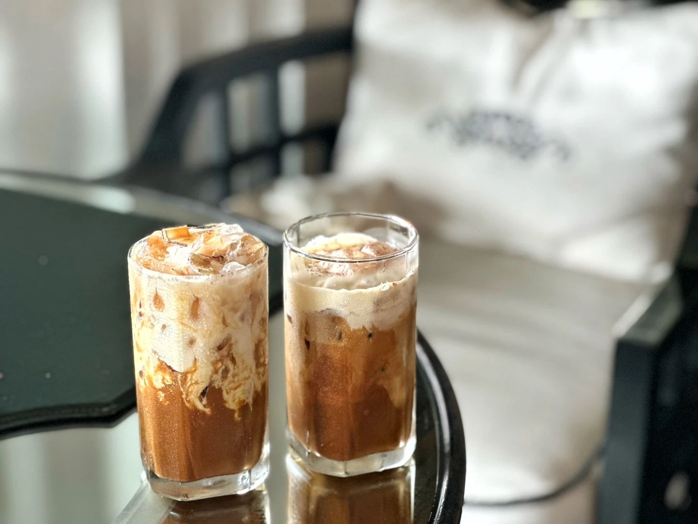 椰子咖啡、海鹽咖啡。劉沛妘攝