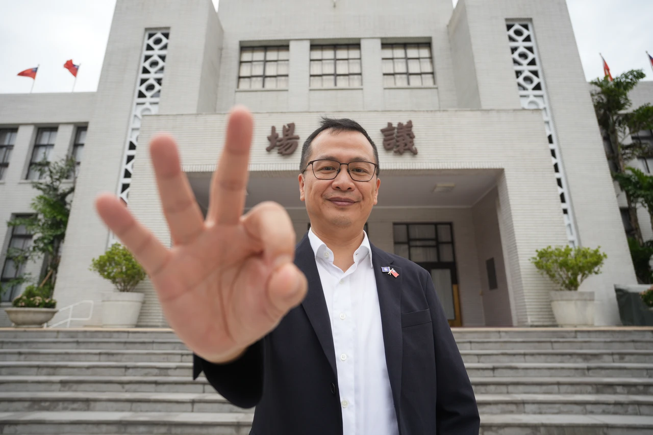 國民黨主席候選人羅智強接受《知新聞》專訪。陳卓邦攝