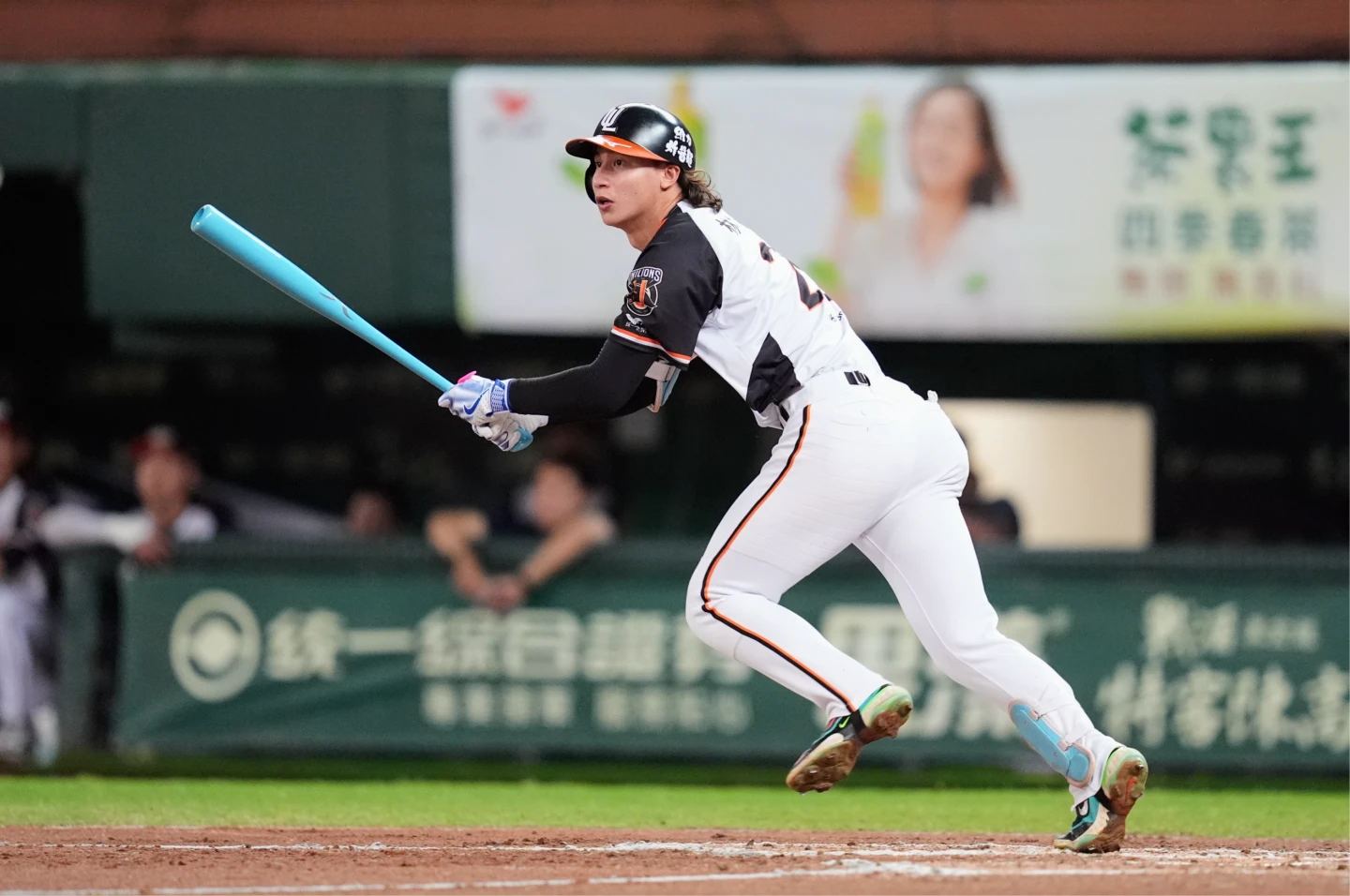 統一獅林佳緯季後挑賽G1打回超前分,獲選單場MVP。統一獅提供