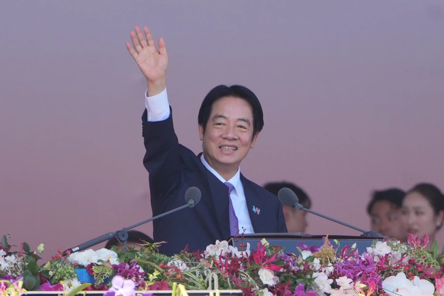 總統賴清德今表示,台灣成長領先亞洲、股市也創新高。陳卓邦攝