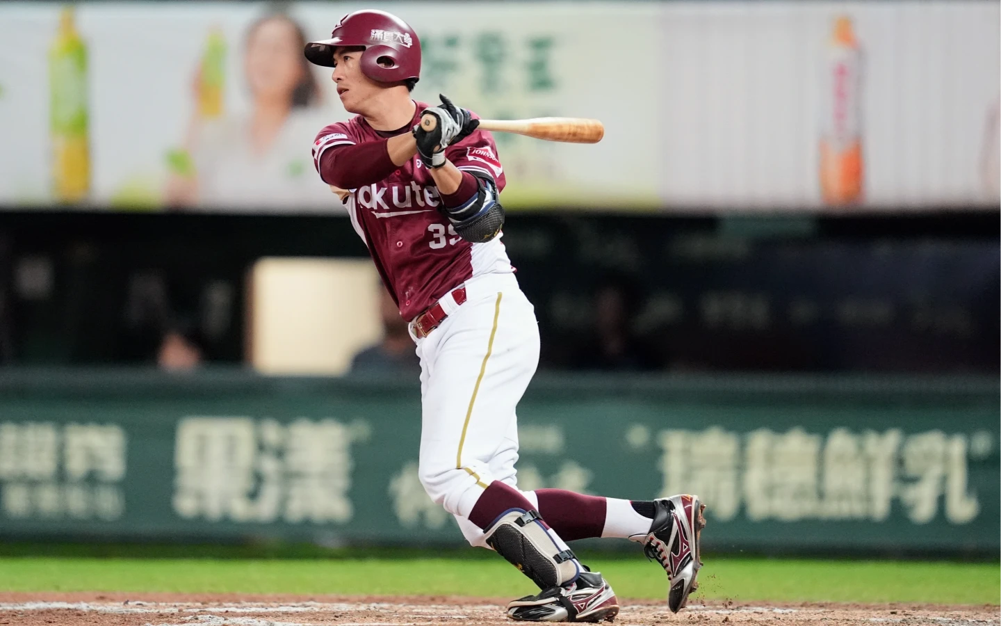 林立昨季後挑戰賽首戰4打數全打第1球,可惜都無功而返。樂天桃猿提供