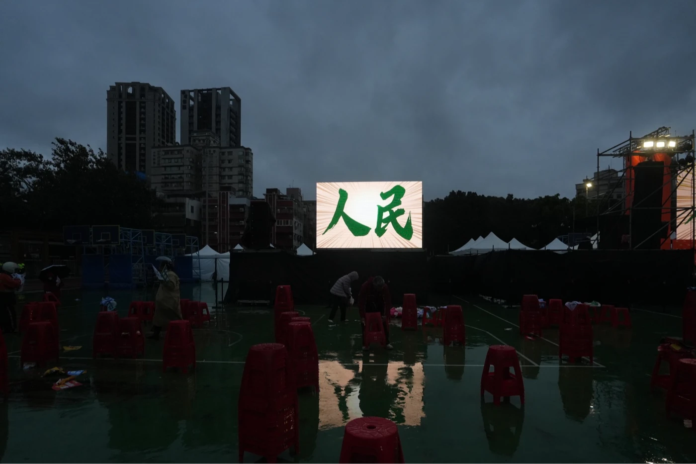 〈人民的力量:台灣民主的街頭角力〉作品。林林攝