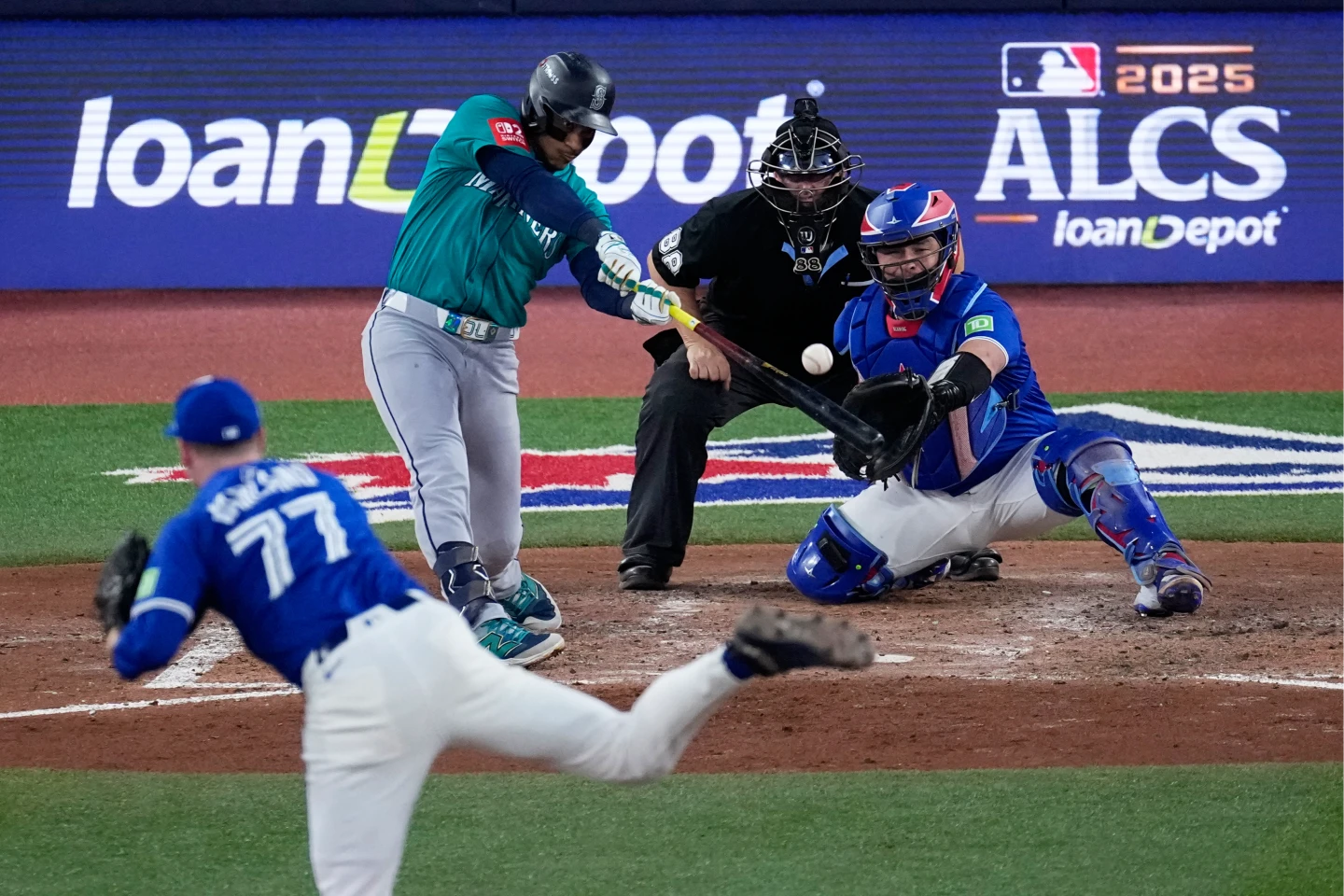 波蘭柯(Jorge Polanco)在5局上轟出超前3分砲,為比賽定調。美聯社
