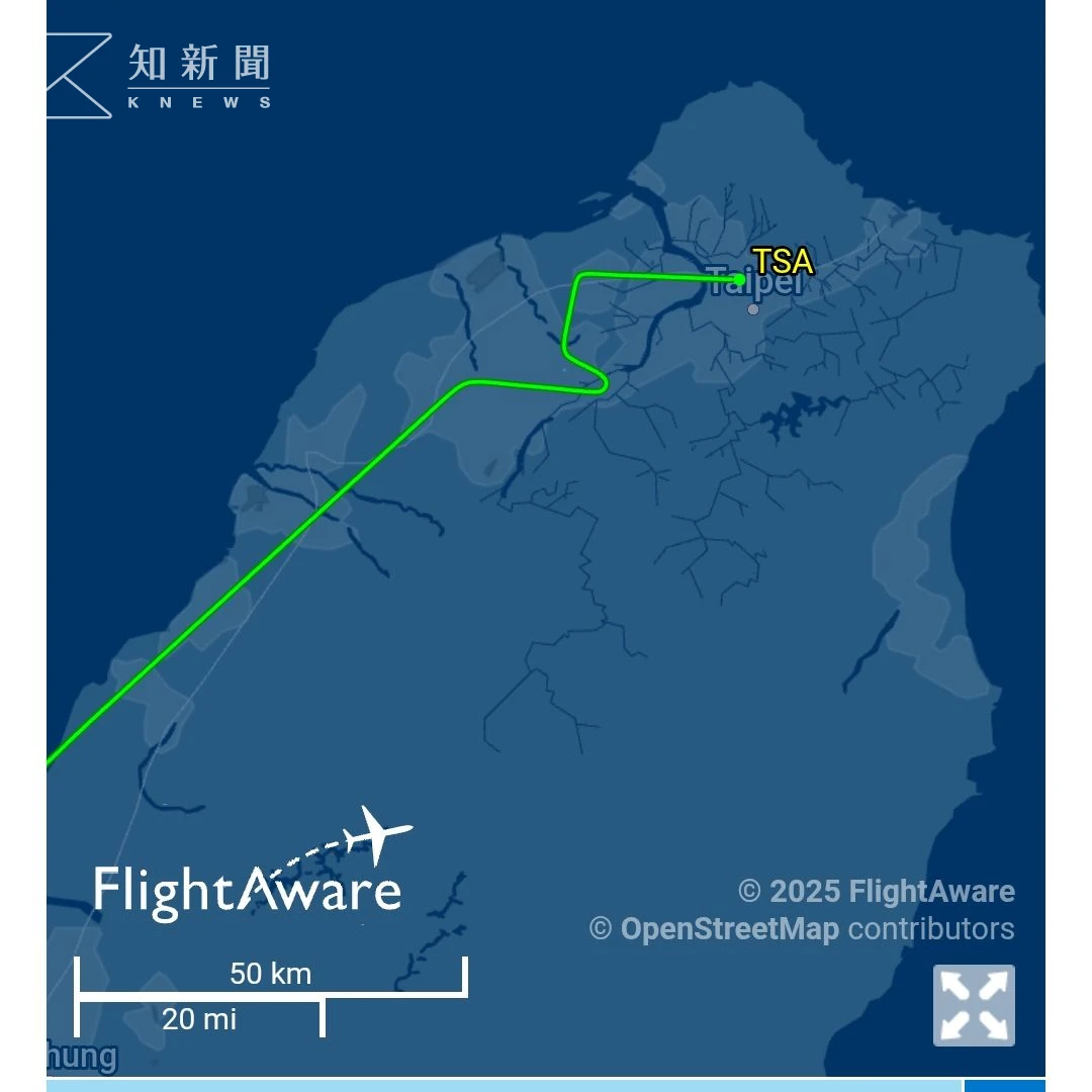 民航機飛行路線逼近101煙火,稍微繞行。翻攝網頁