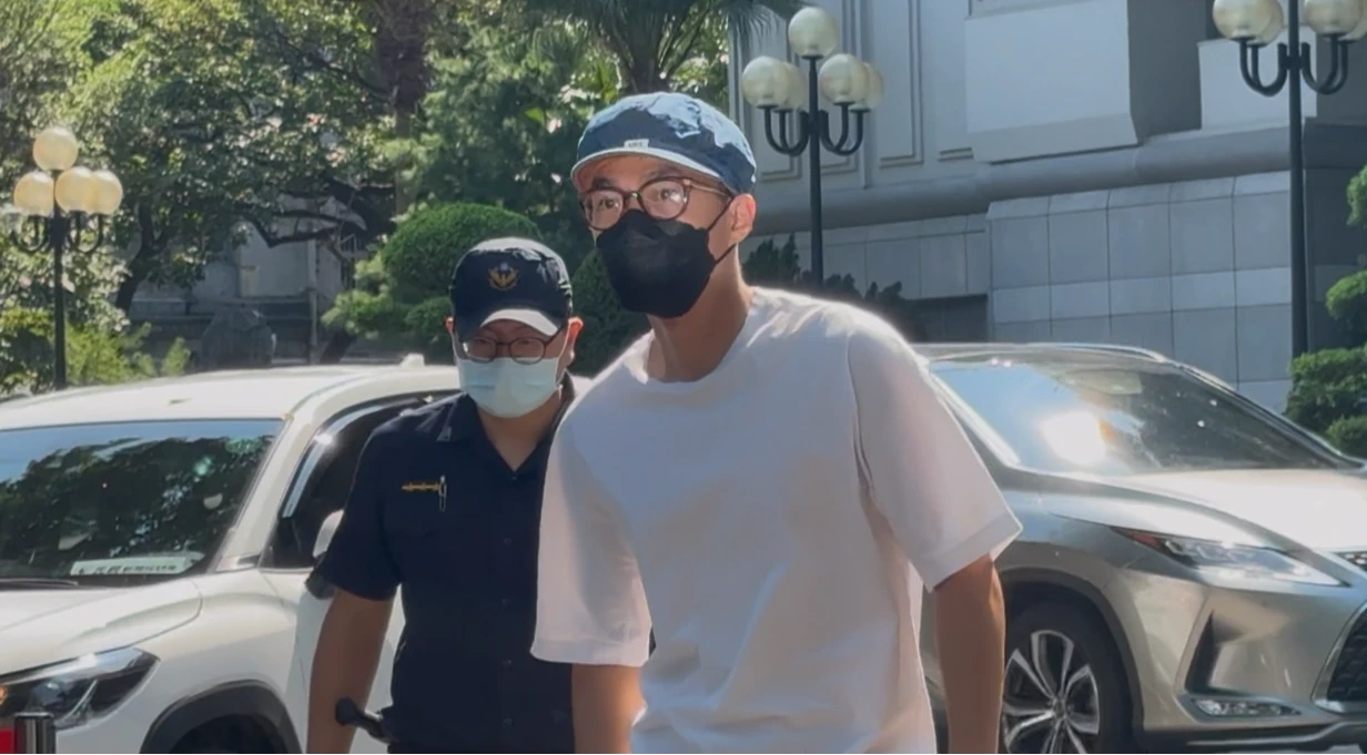 王蘊涉嫌虐死女信徒,藝人李威也因在場附和、事後指導串證被起訴。民眾提供