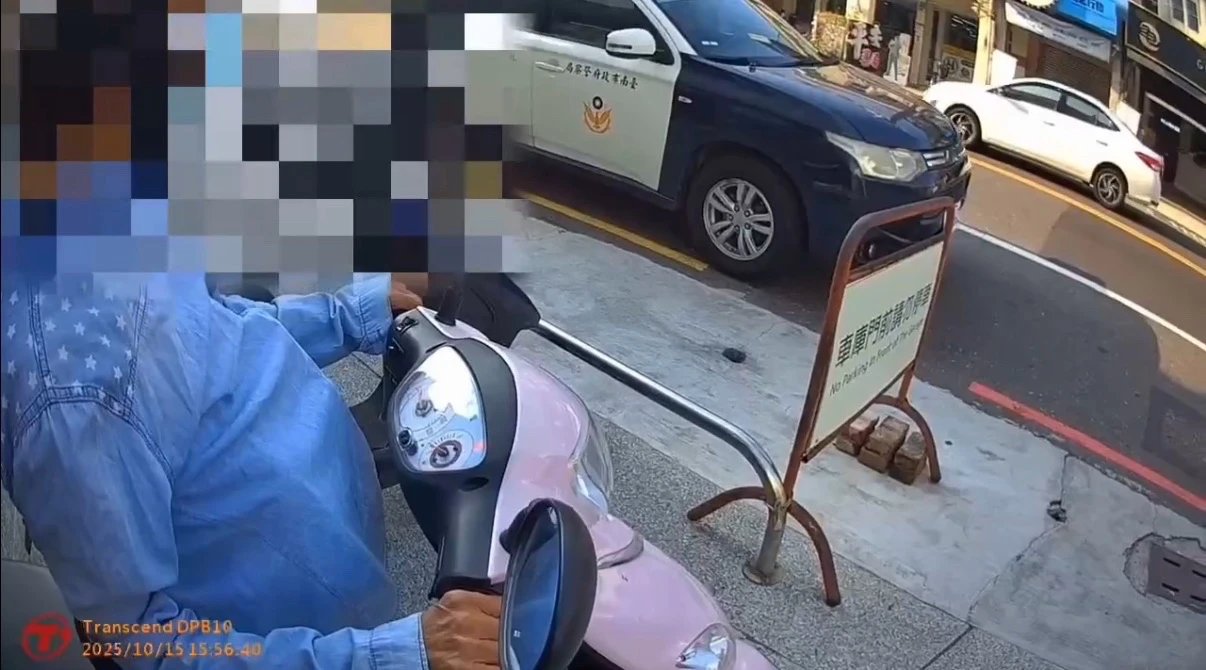 歷經員警一番碎念,婦人這才相信險些被詐。警方提供