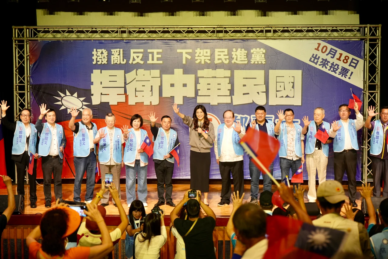 鄭麗文今提前辦選前之夜。梁建裕攝