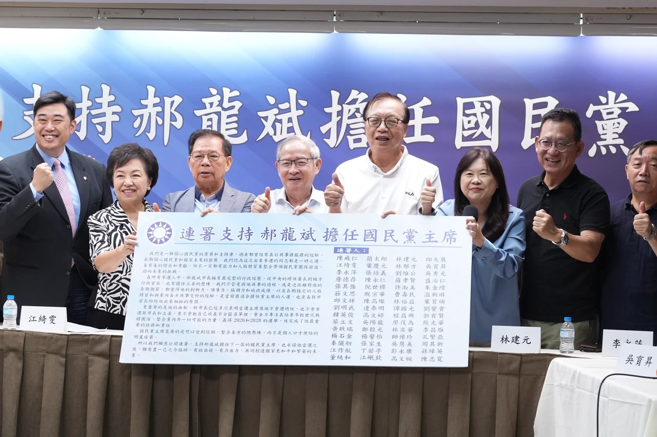 連署名單中赫然出現台北市副市長林奕華。葉志明攝