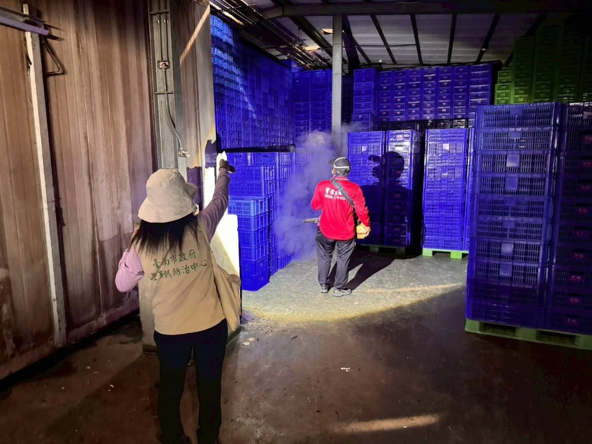 疾管署表示,衛生單位已針對這些個案的居住地,以及工作地周圍環境進行病媒蚊密度調查及孳生源清除等防治工作。台南市衛生局提供
